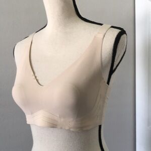❤️3X20 WOMEN - Seamless Breathable Soft Cream Bra | XL